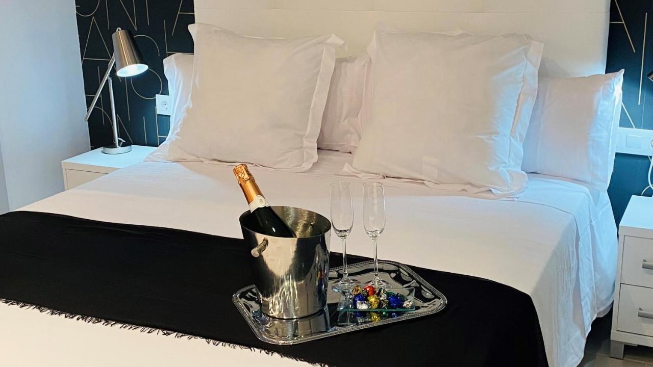 Hostal Somnis Suria Exteriér fotografie